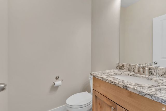 7982 N BRISTLECONE RD, Eagle Mountain, UT 84005