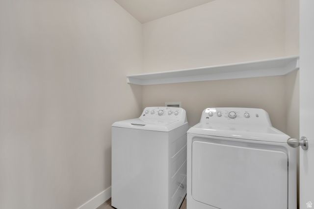 7982 N BRISTLECONE RD, Eagle Mountain, UT 84005