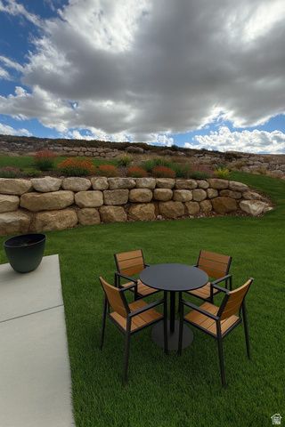 7982 N BRISTLECONE RD, Eagle Mountain, UT 84005