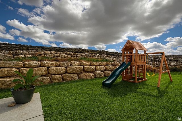 7982 N BRISTLECONE RD, Eagle Mountain, UT 84005