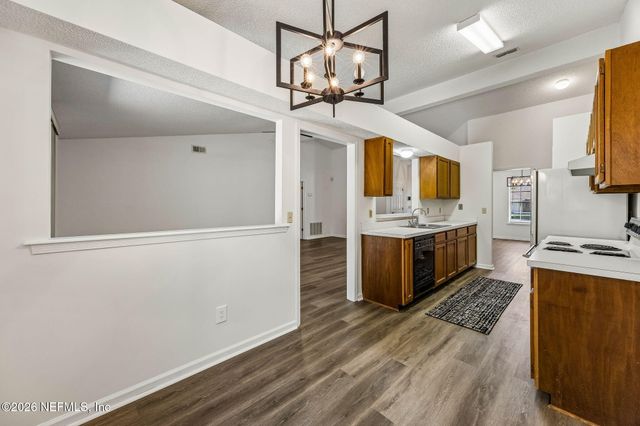 3563 LAZY WILLOW Court, Jacksonville, FL 32223