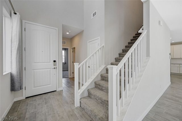 881 Dunkirk River Court, Henderson, NV 89011