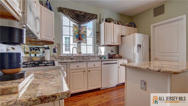 354 Harrier Drive, Monroe, NJ 08831