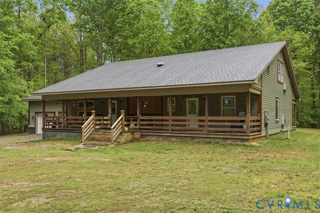 2229 Pine Cove Trl, Cumberland, VA 23139
