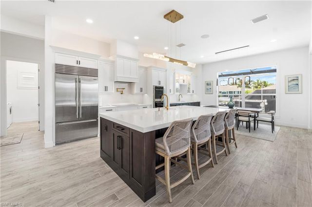 777 Bluebonnet CT, Marco Island, FL 34145