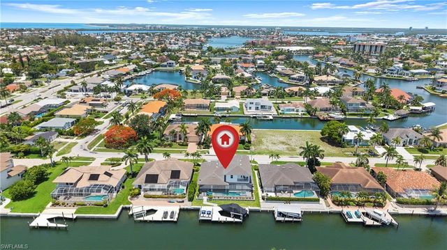777 Bluebonnet CT, Marco Island, FL 34145