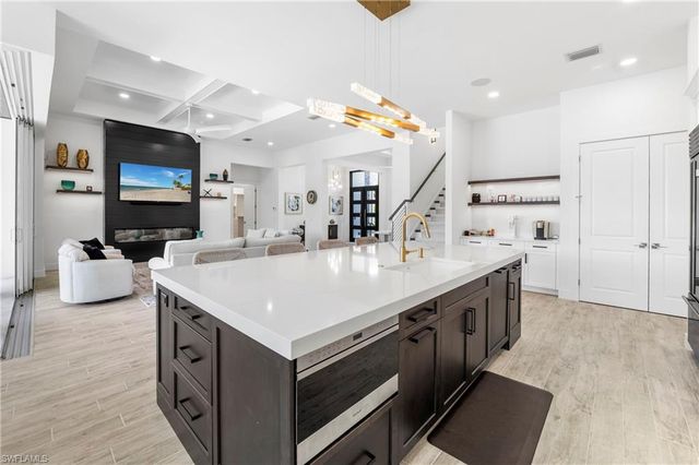 777 Bluebonnet CT, Marco Island, FL 34145