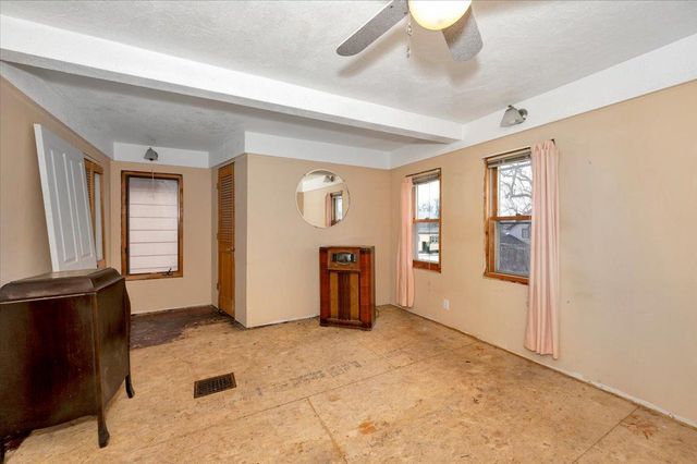 1825 Oakes Avenue, Superior, WI 54880