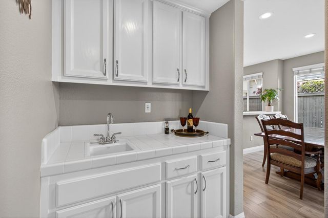 1473 Rose Glen Drive, Roseville, CA 95661