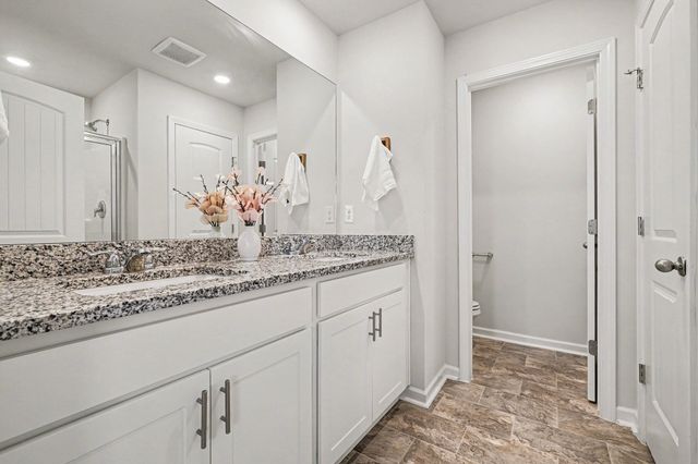 127 Grayson Cir, Chapel Hill, TN 37034