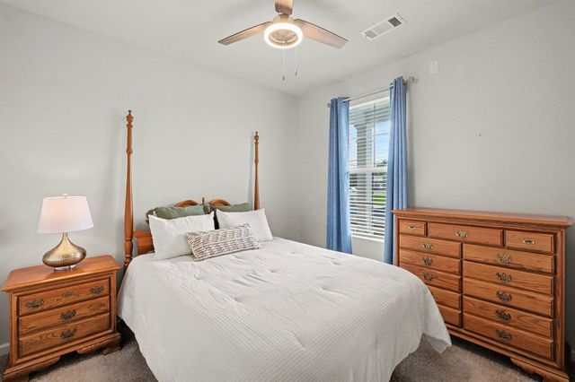 127 Grayson Cir, Chapel Hill, TN 37034