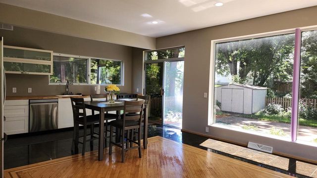 6605 Old Sauk Road, Madison, WI 53705