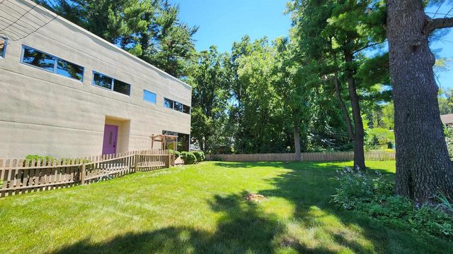 6605 Old Sauk Road, Madison, WI 53705