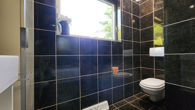6605 Old Sauk Road, Madison, WI 53705