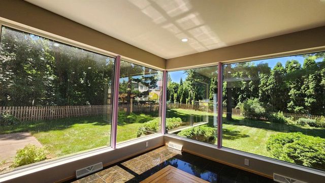 6605 Old Sauk Road, Madison, WI 53705