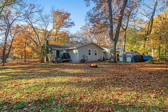 89 S Division Avenue, Holland, MI 49424