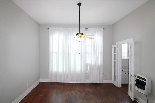 1902 Church St 7, Galveston, TX 77550