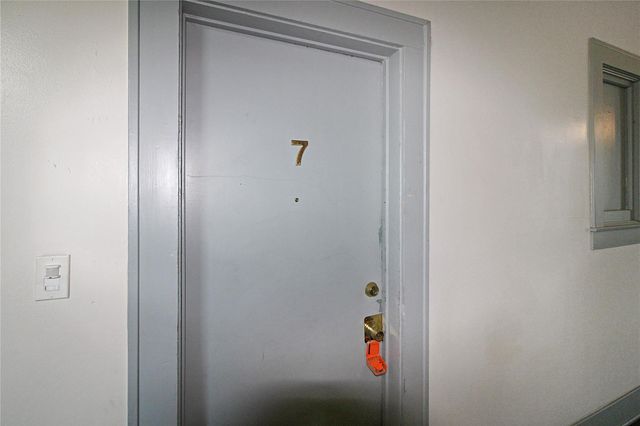 1902 Church St 7, Galveston, TX 77550