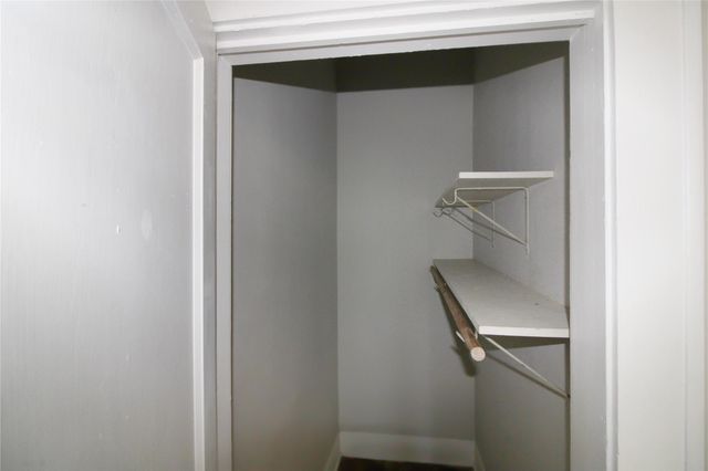 1902 Church St 7, Galveston, TX 77550