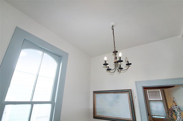 1902 Church St 7, Galveston, TX 77550