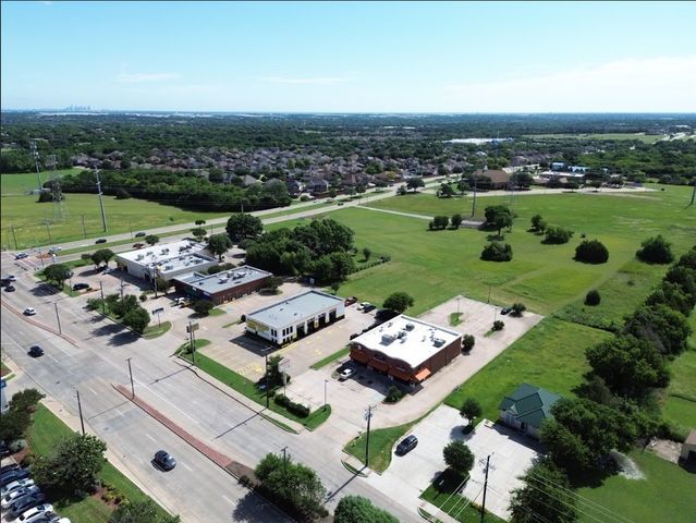 128 S Cockrell Hill Road, Desoto, TX 75115