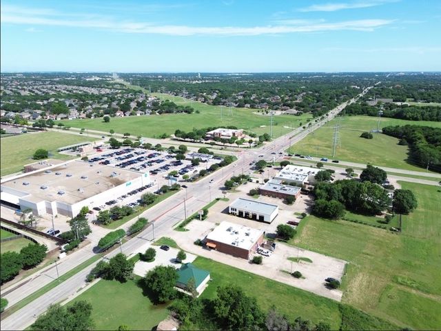 128 S Cockrell Hill Road, Desoto, TX 75115