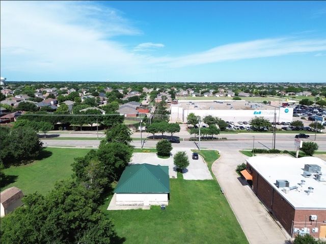 128 S Cockrell Hill Road, Desoto, TX 75115