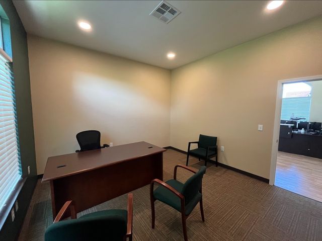 128 S Cockrell Hill Road, Desoto, TX 75115