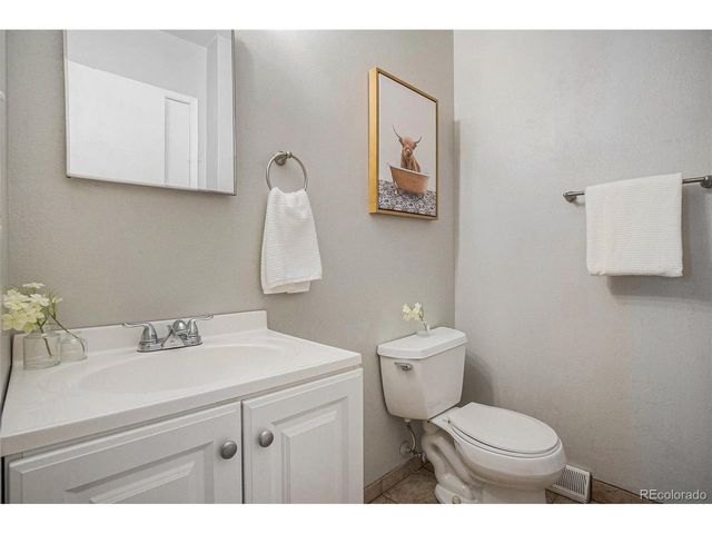 5573 S Lowell Blvd, Littleton, CO 80123