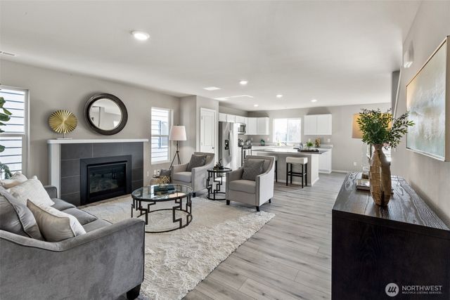 9828 Ferns Loop SE, Yelm, WA 98597