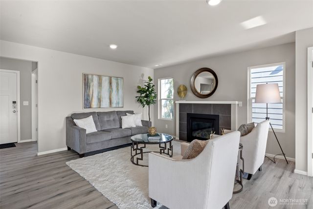 9828 Ferns Loop SE, Yelm, WA 98597