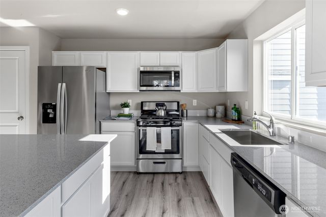 9828 Ferns Loop SE, Yelm, WA 98597