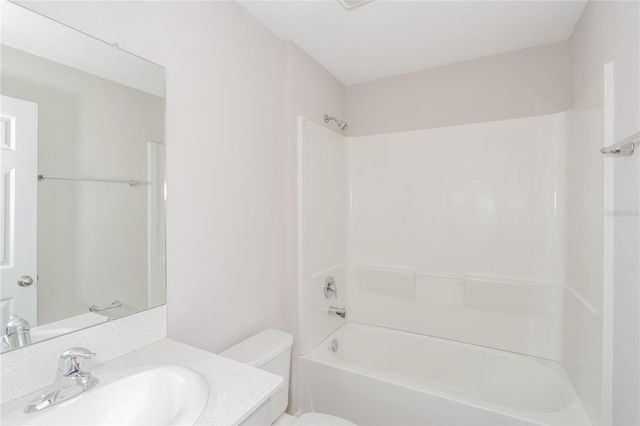 5512 ARLINGTON RIVER DRIVE, Lakeland, FL 33811