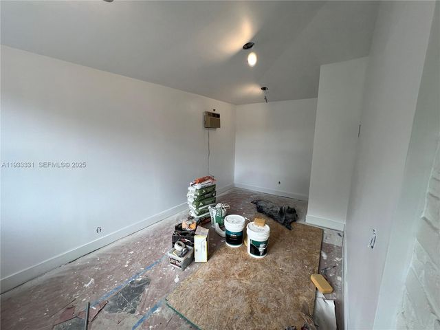 609 SW 20th St, Fort Lauderdale, FL 33315