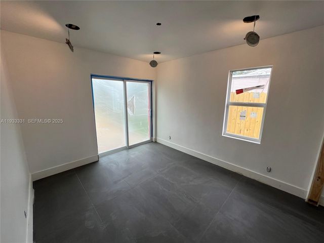 609 SW 20th St, Fort Lauderdale, FL 33315