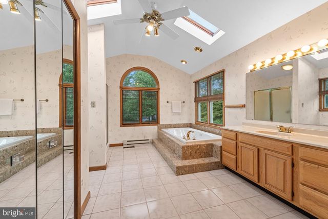4009 ELAND RD, Phoenix, MD 21131