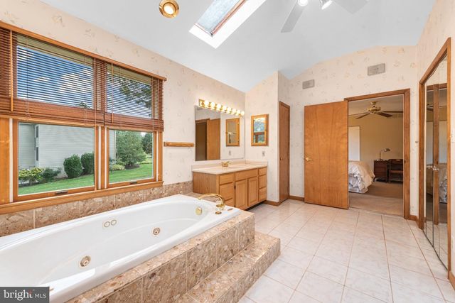 4009 ELAND RD, Phoenix, MD 21131