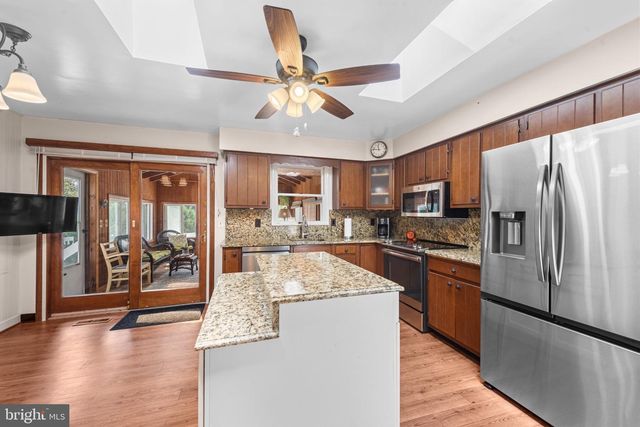 4009 ELAND RD, Phoenix, MD 21131