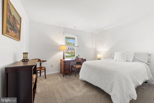 4009 ELAND RD, Phoenix, MD 21131