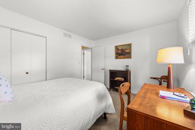 4009 ELAND RD, Phoenix, MD 21131