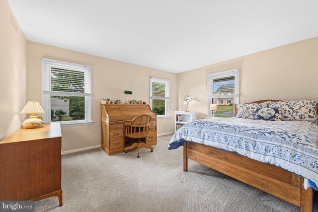 4009 ELAND RD, Phoenix, MD 21131