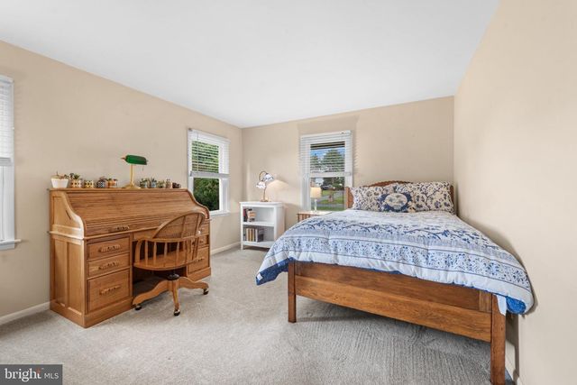 4009 ELAND RD, Phoenix, MD 21131