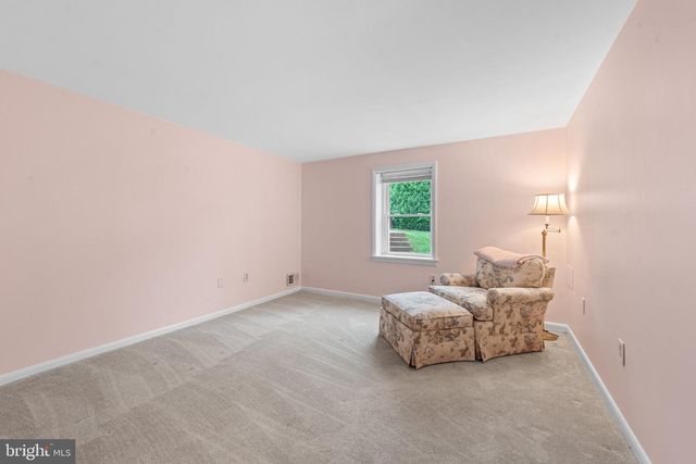 4009 ELAND RD, Phoenix, MD 21131