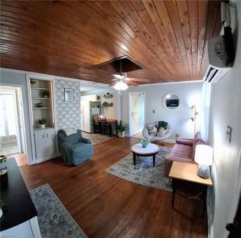 123 Smith AVE, Portsmouth, VA 23701