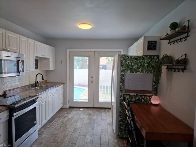 123 Smith AVE, Portsmouth, VA 23701