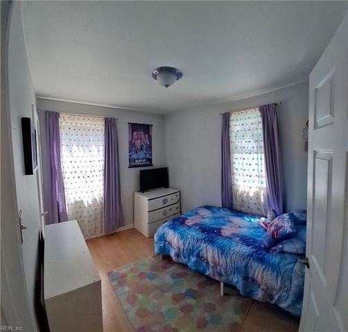 123 Smith AVE, Portsmouth, VA 23701