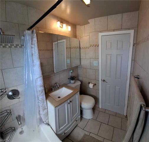 123 Smith AVE, Portsmouth, VA 23701