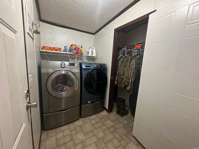 3044 Highway 33 South, De Valls Bluff, AR 72041