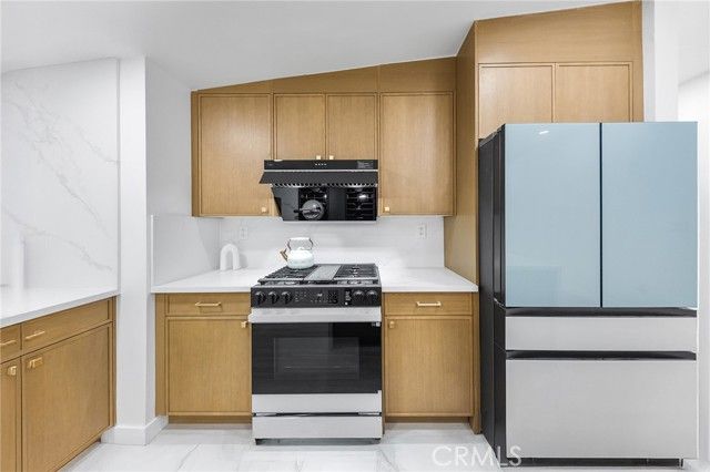 261 Zenith, La Puente, CA 91744