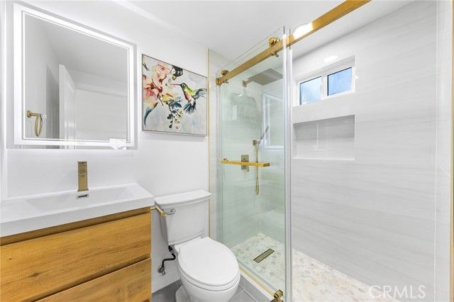 261 Zenith, La Puente, CA 91744